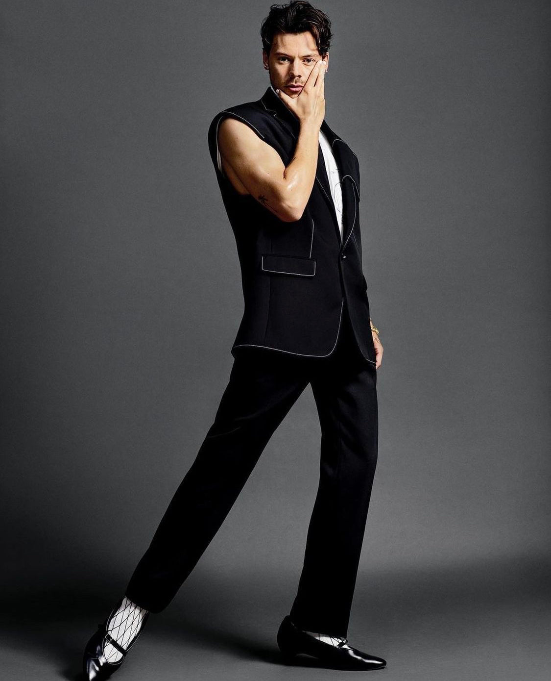 <b>Harry Styles launches beauty brand</b>