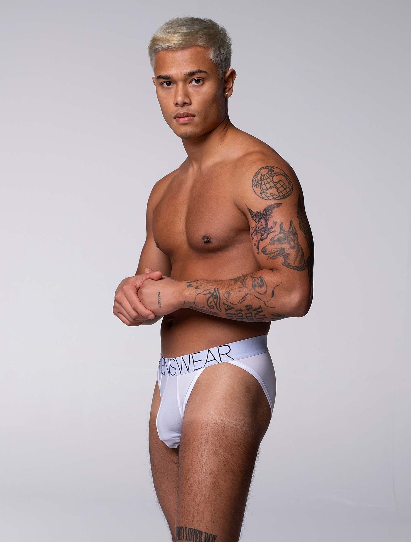 Mens Tanga Briefs: Defined Crotch - White