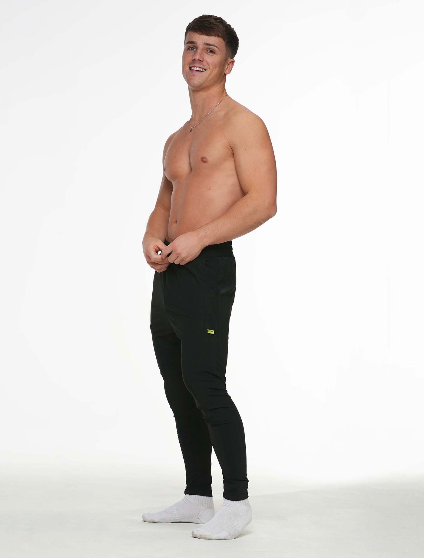 V2 Active Panelled Joggers - Black