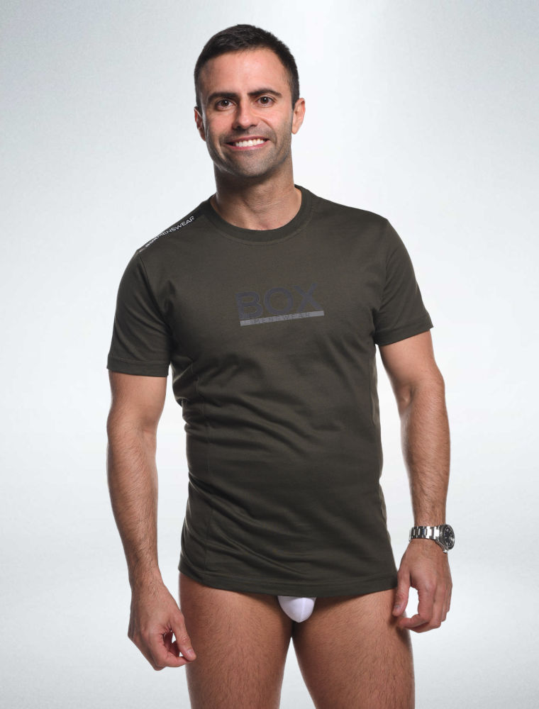 Mens T-Shirt: Dynamic Fit - Military Green